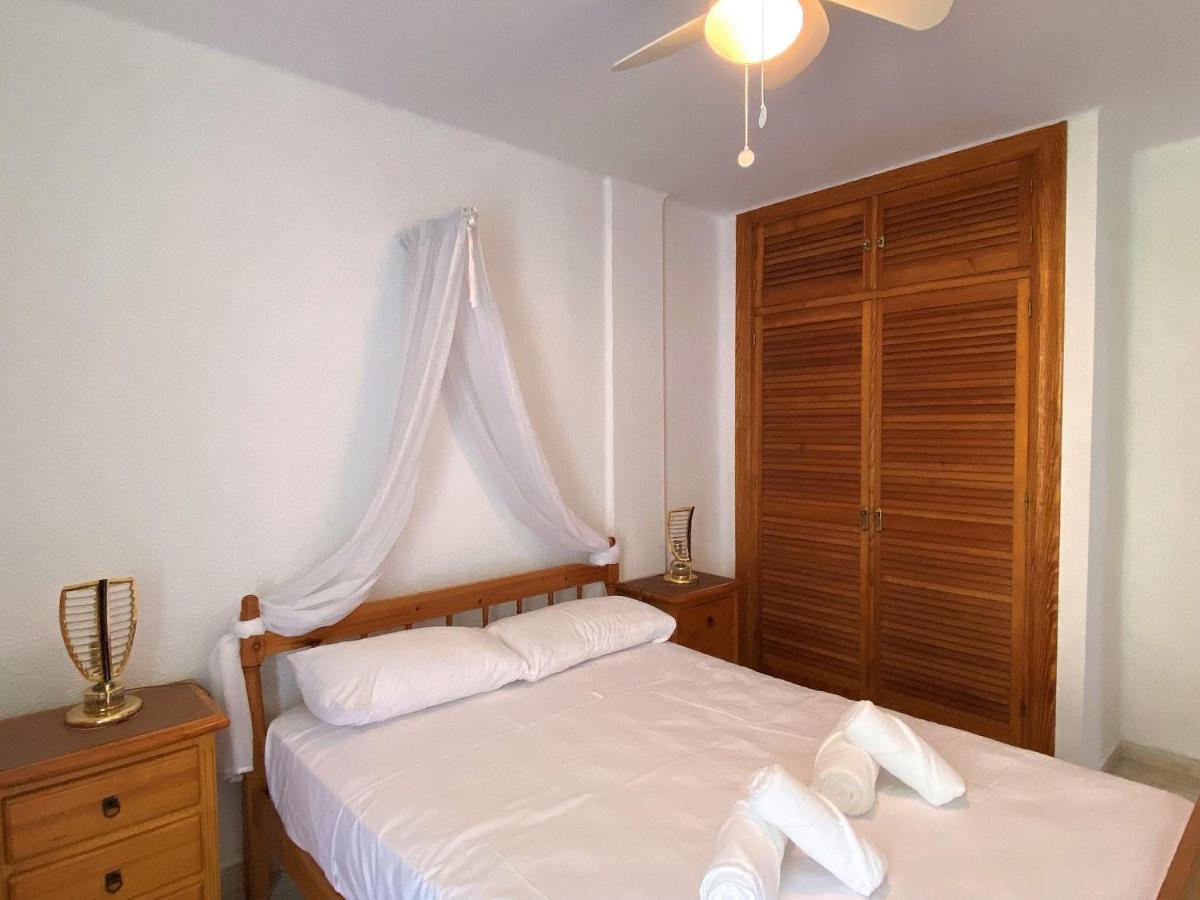 Bahamas 24 Burriana Casasol Apartment Nerja Bagian luar foto